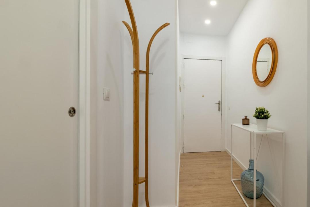 2 Bedrooms 2 Bathrooms Furnished - Retiro - Refurbished - Mintystay Madrid Eksteriør bilde